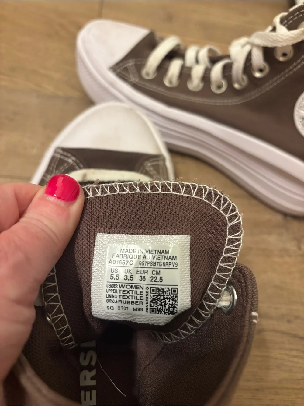 Converse Brown High-Top Sneakers with White Accents US 5.5